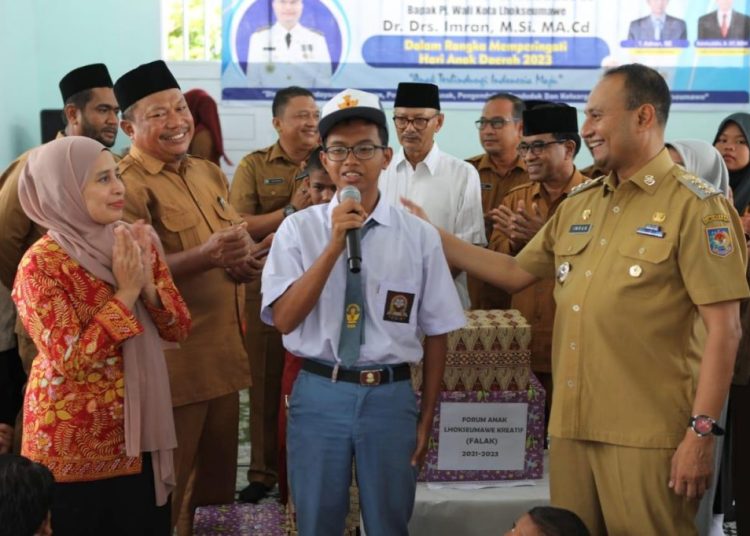 Kunjungi SLB, Pj Wali Kota Lhokseumawe Harapkan Difabel Terus Berkreasi