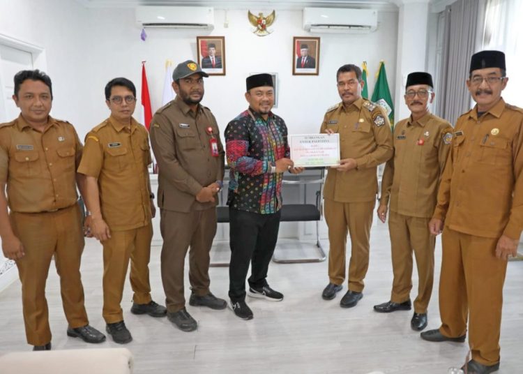 Peduli Pengungsi Palestina, Pemko Lhokseumawe Serahkan Donasi Rp300 Juta