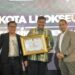 Berhasil Tekan Inflasi, Pj Wali Kota Lhokseumawe A Hanan Terima Penghargaan Serambi Awards 2024