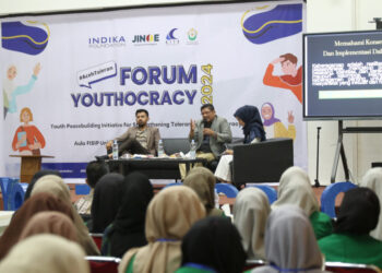 Forum Youthocracy yang digelar Jinoe Foundation kerja sama dengan FISIP Unimal. Foto: For InfoLhokseumawe.com