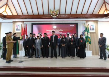 Wali Kota Sayuti Lantik 15 Pejabat Administrator Pemko Lhokseumawe, Ini Nama-namanya