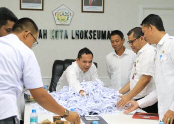 Wali Kota Lhokseumawe, Dr. Sayuti Abubakar SH MH
