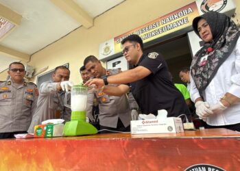 Polres Lhokseumawe memusnahkan barang bukti narkotika jenis sabu seberat 183,89 gram yang berlangsung lobi Satresnarkoba