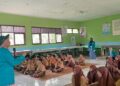 Mahasiswa KPM UIN SUNA Edukasi Pernikahan Dini dan Perundungan di SMPN 2 Kuta Makmur