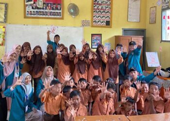 Mahasiswa KPM UIN SUNA Ajak Siswa SDN 5 Kuta Makmur Berani Lawan Bullying