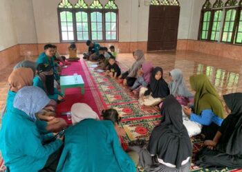 KPM UIN SUNA Hidupkan Meunasah Alue Badee dengan Pengajian dan Bimbel