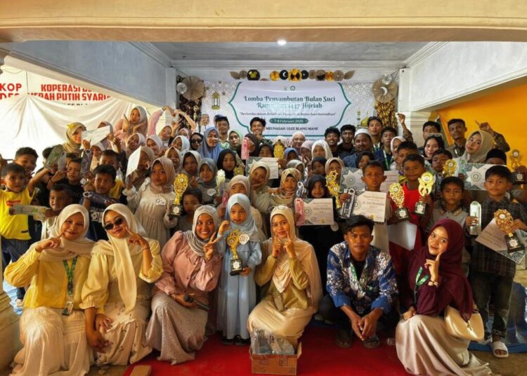Mahasiswa KKN-PPM Unimal Kelompok 64 bersama warga Desa Ulee Blang Mane sukses menggelar perlombaan islami menyambut Ramadhan 1447 H