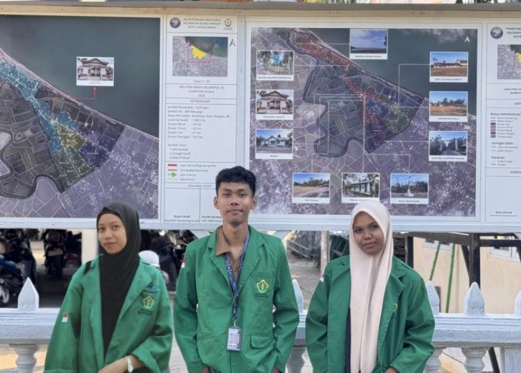 Gunakan Skill Arsitektur, Mahasiswa KKN Unimal Lakukan Pemetaan Wilayah di Desa Kuala