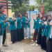 Aksi mahasiswa KPM Mandiri UIN SUNA Lhokseumawe saat mendirikan papan nama dusun di Gampong Blang Lancang, Kecamatan Jeunieb, Bireuen