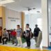 Mahasiswa PKL UIN Sultanah Nahrasiyah Lhokseumawe berkolaborasi dengan aparatur Mahkamah Syar’iyah Lhokseumawe dalam persiapan peringatan Maulid Nabi Muhammad SAW di lingkungan kantor setempat